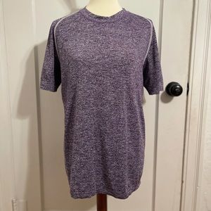 Lululemon Men's Metal Vent Tech shirt